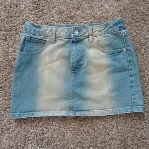 Blue cotton denim stonewashed mini‎ skirt